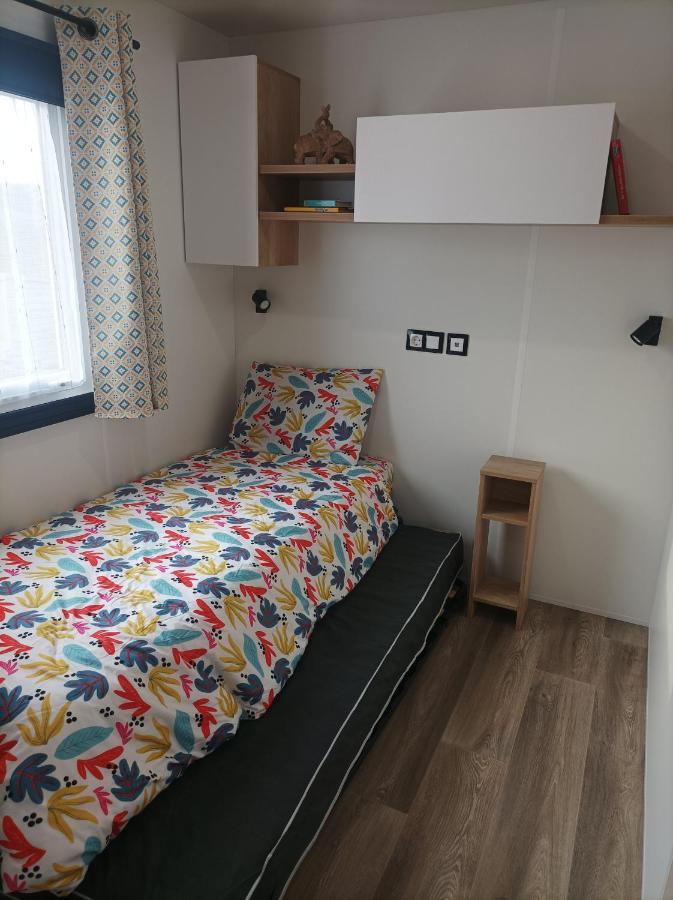 Camping Mobil Le Galland De Dugny *