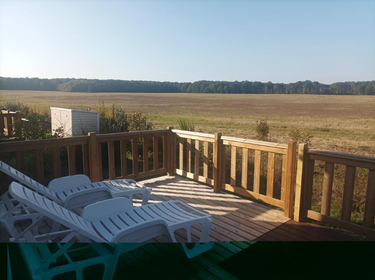 Camping Mobil Le Galland De Dugny